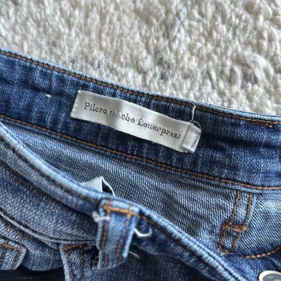 Anthropologie • Pilcro Slim Boyfriend Denim Shorts Blue 27 - Picture 4 of 6